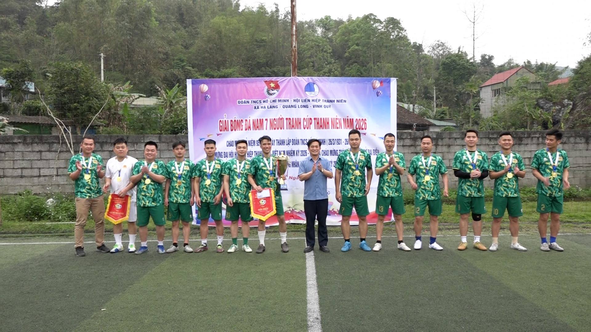 anh tin bai